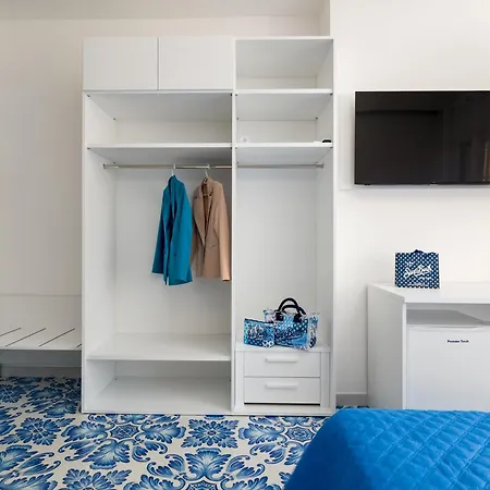 Pusiso - De Vivo Realty Guest house